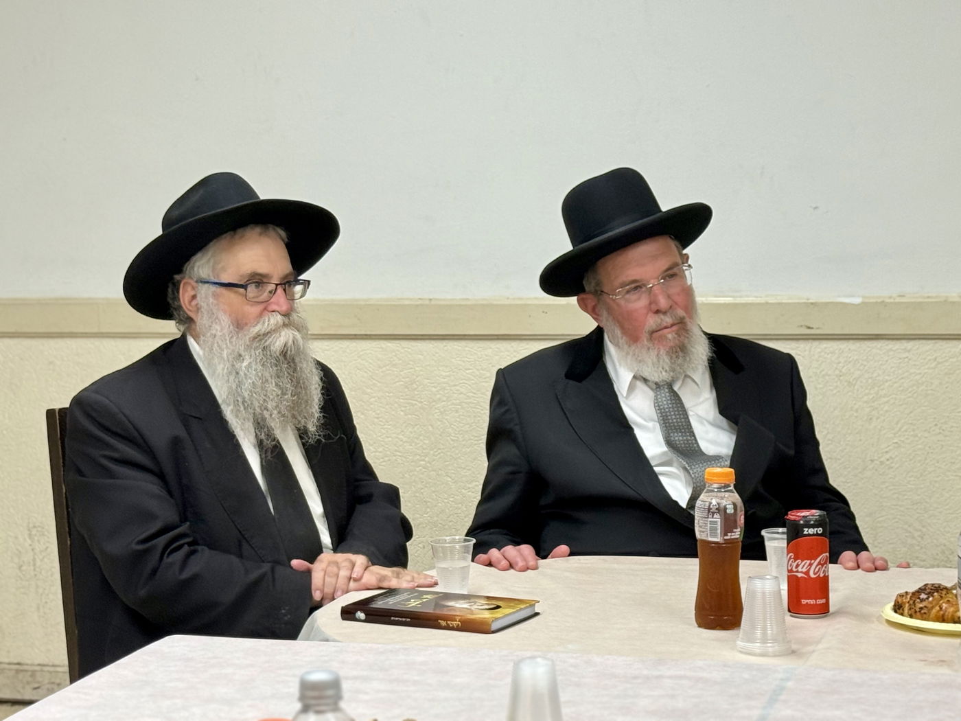 הגר"ק בר בביקור בישיבת 'תומכי תמימים ליובאוויטש' בקריות