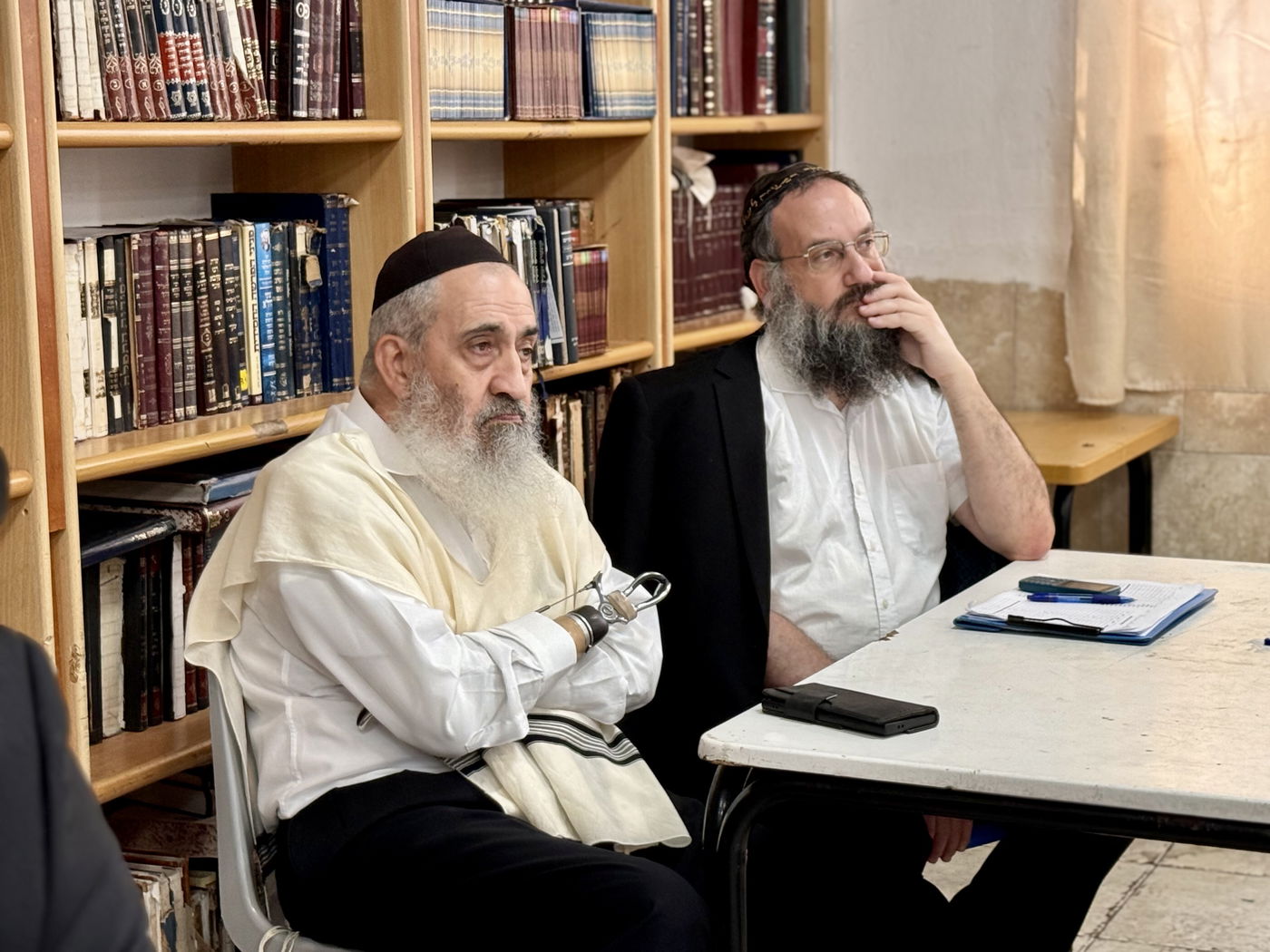 הגר"ק בר בביקור בישיבת 'תומכי תמימים ליובאוויטש' בקריות