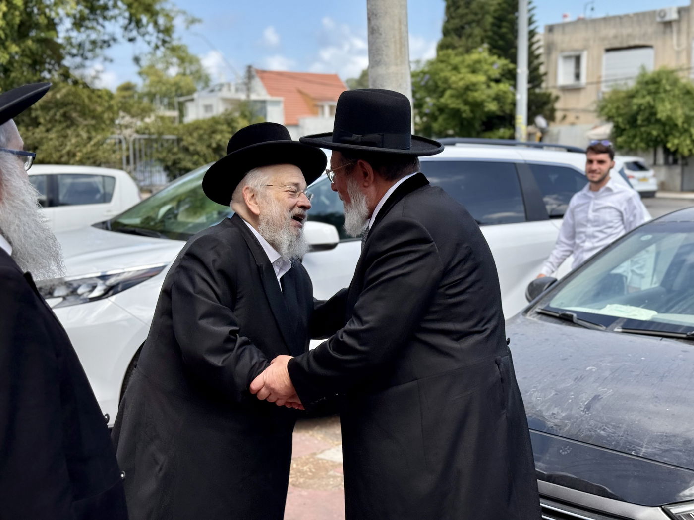 הגר"ק בר בביקור בישיבת 'תומכי תמימים ליובאוויטש' בקריות