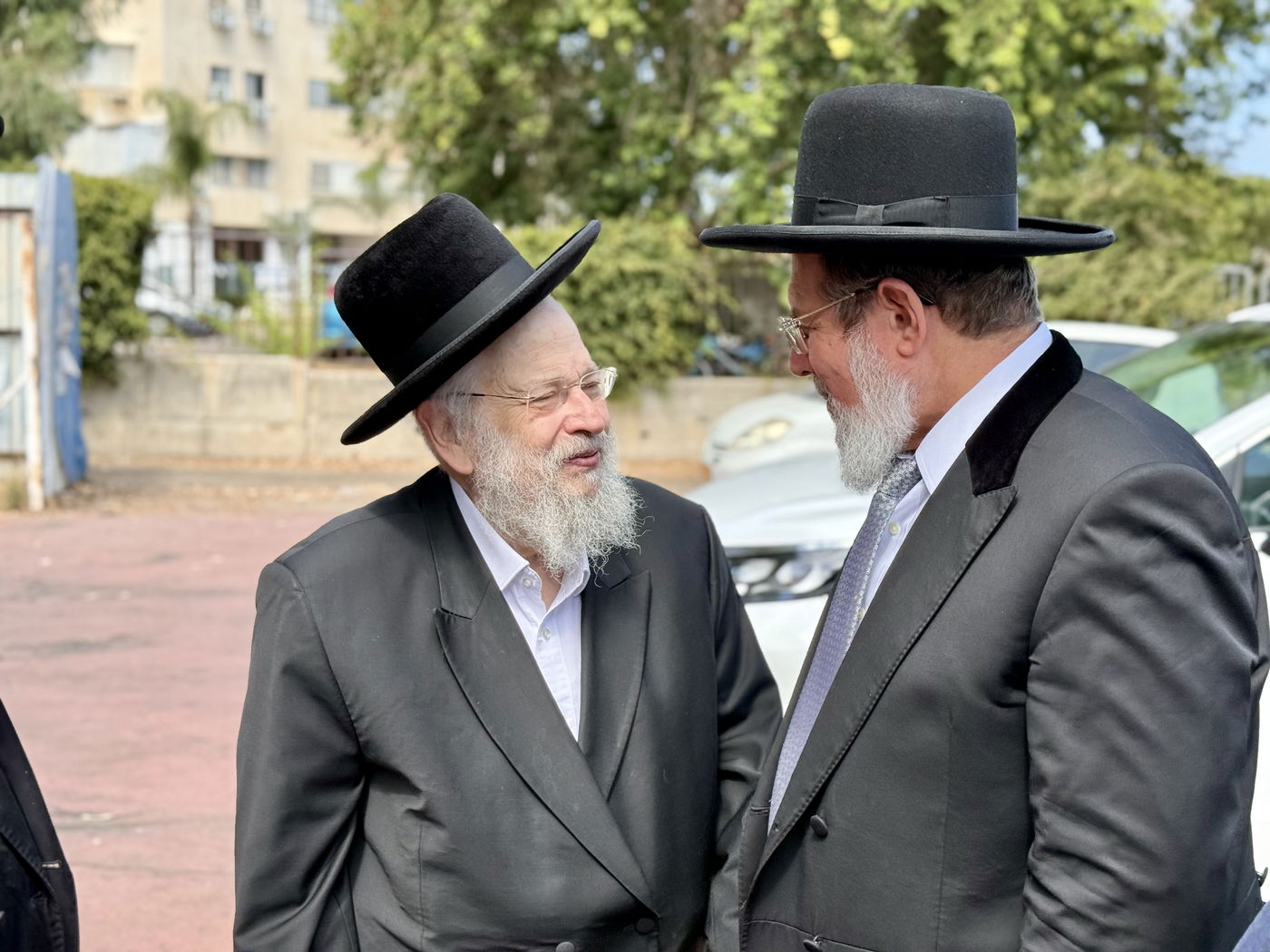 הגר"ק בר בביקור בישיבת 'תומכי תמימים ליובאוויטש' בקריות