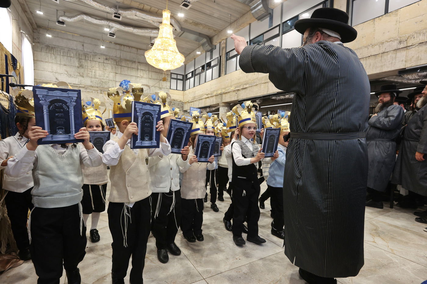 מסיבת חומש בתולדות אהרן בית שמש