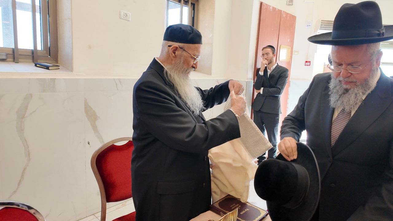 ברית לניני הגאון רבי יעקב הלל ולהגאון רבי יהושע ברכץ