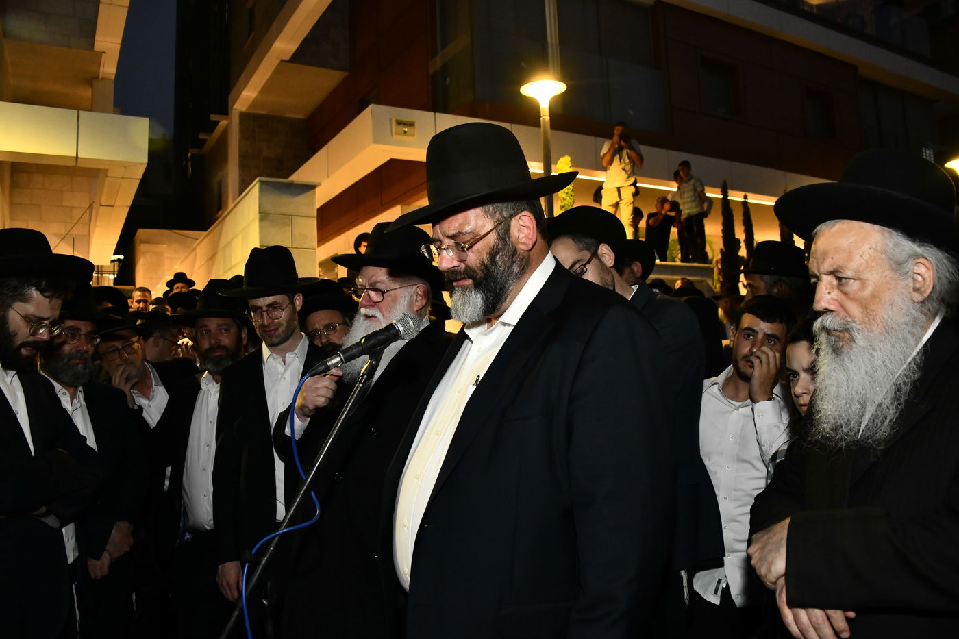 הלווית הקדוש הרב אלטר ישראל הכהן מצנר הי"ד