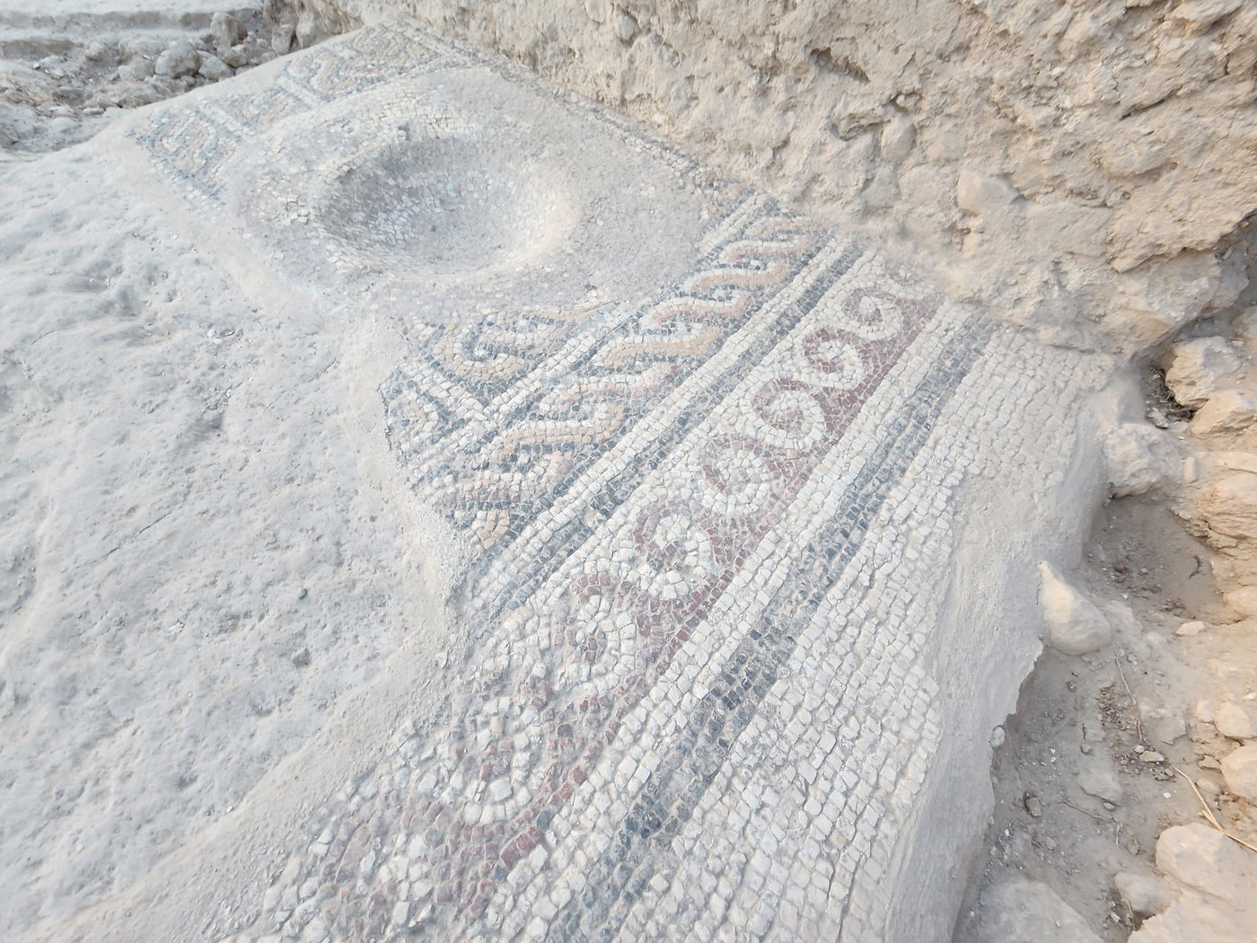 המקווה הנדיר בכפר קאסם | אחוזה שומרונית מפוארת