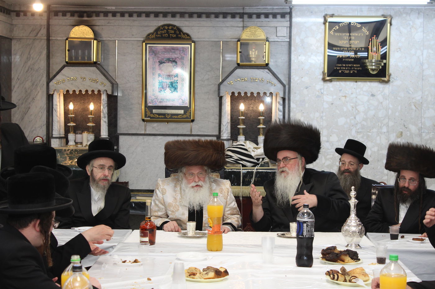 שמחת הברית בחצה"ק נדבורנה י-ם, ביאלה רמת אהרן