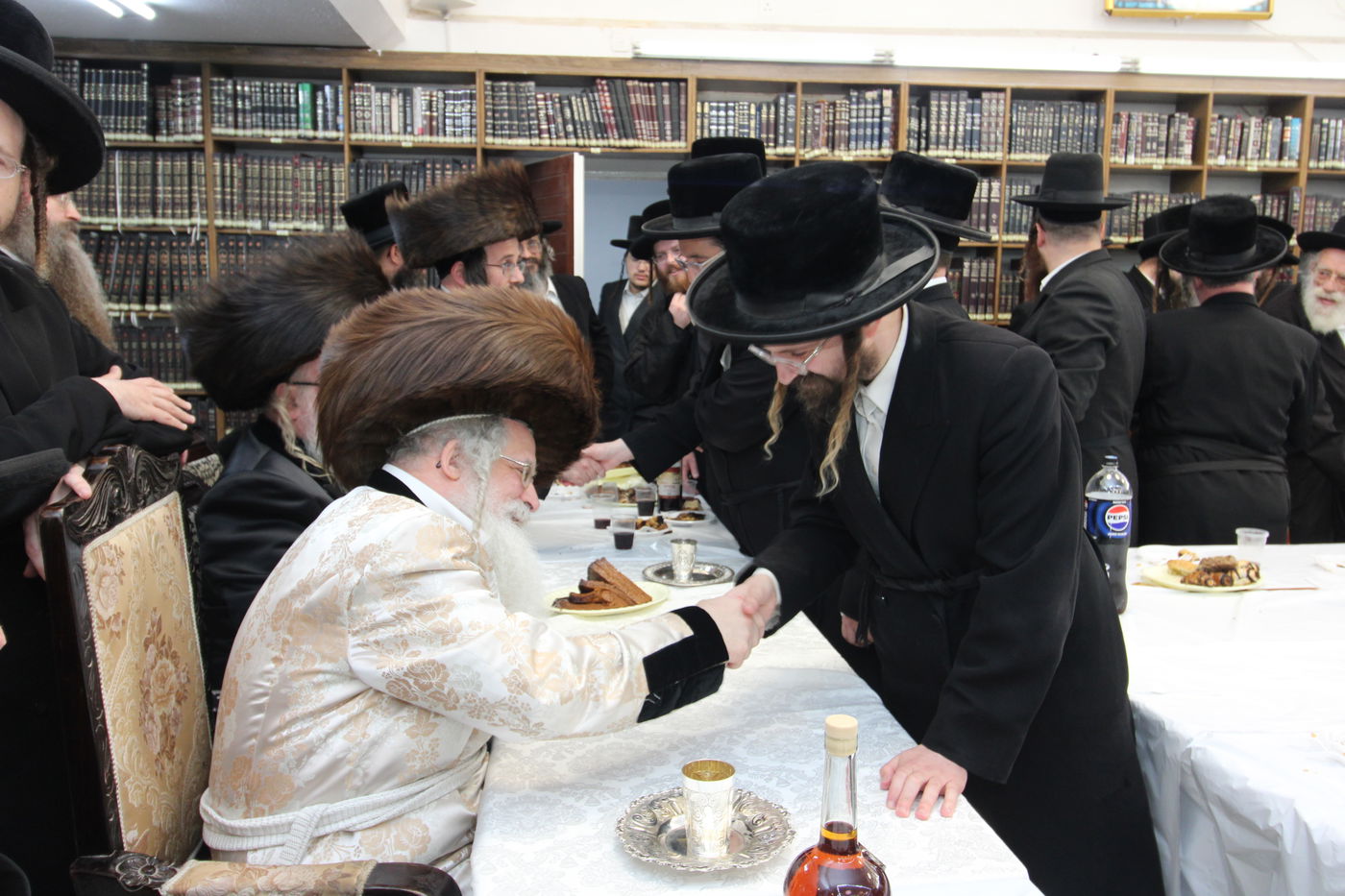 שמחת הברית בחצה"ק נדבורנה י-ם, ביאלה רמת אהרן