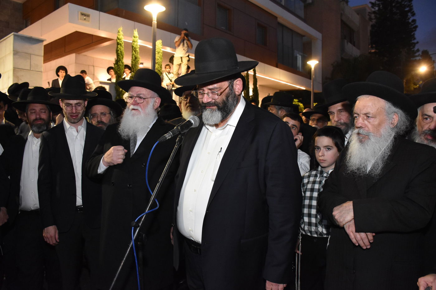 הלווית הקדוש הרב אלטר ישראל הכהן מצנר הי"ד