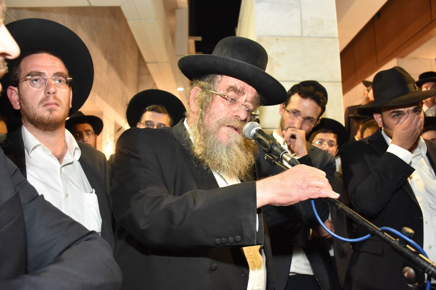 הלווית הקדוש הרב אלטר ישראל הכהן מצנר הי"ד