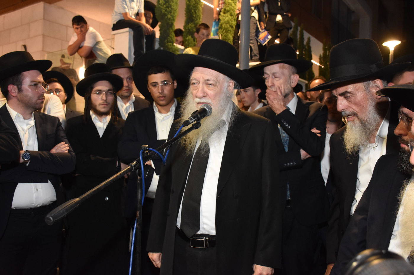 הלווית הקדוש הרב אלטר ישראל הכהן מצנר הי"ד