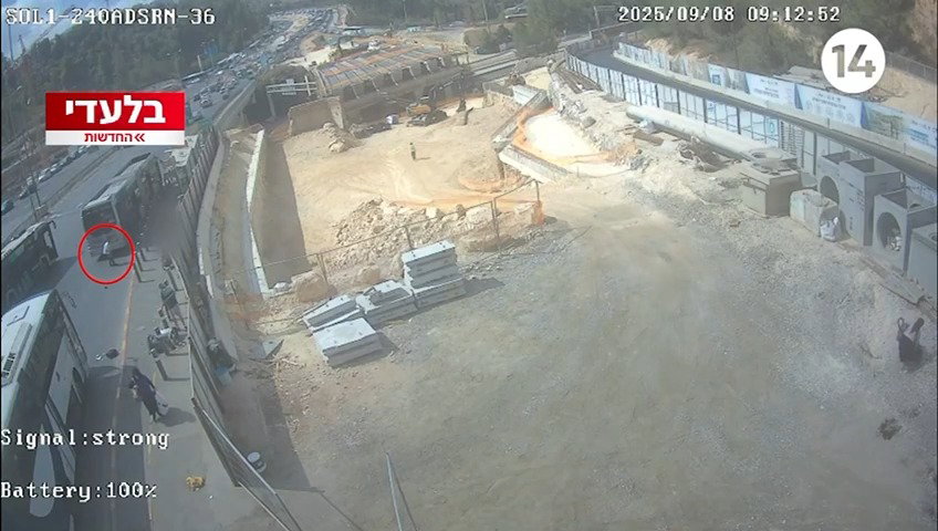 רגעי הפיגוע, ההימלטות וחיסול המחבלים