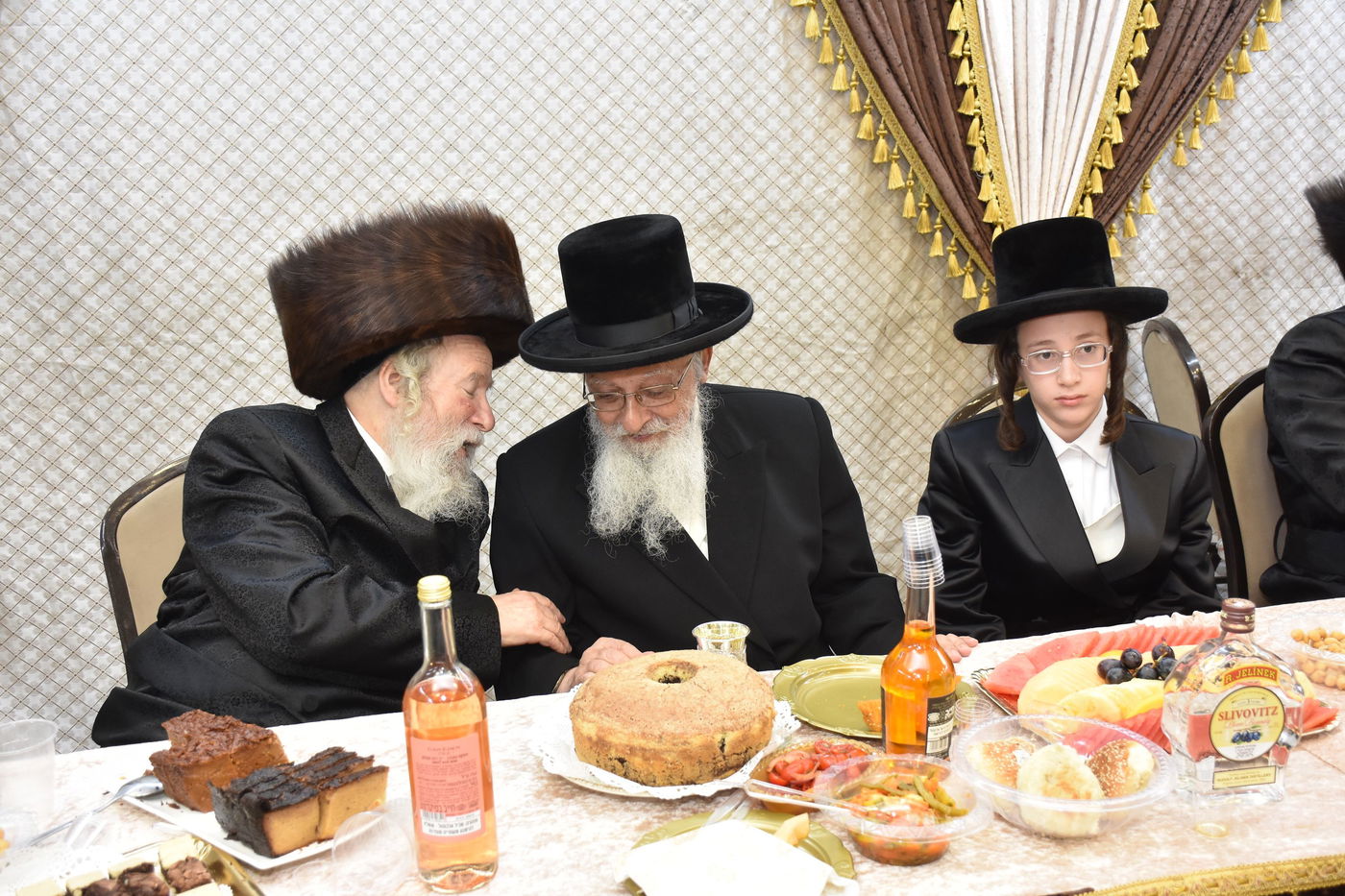 שמחת בר המצווה לנכד גאב"ד ערלוי בני ברק