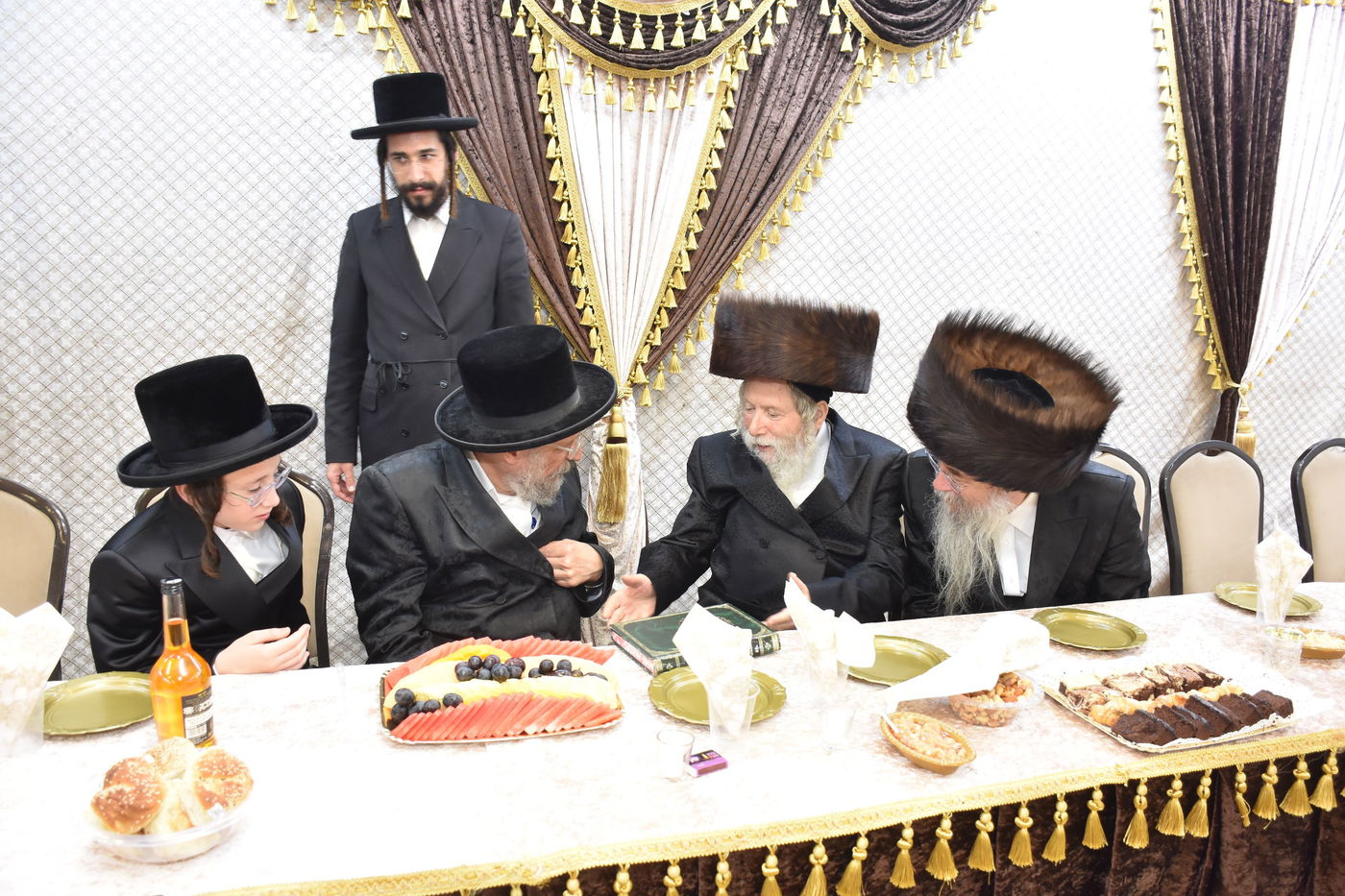 שמחת בר המצווה לנכד גאב"ד ערלוי בני ברק