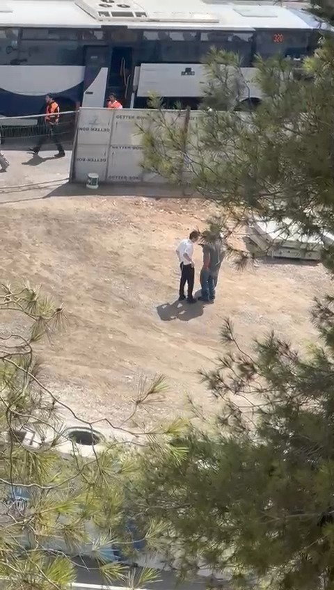 האברך בתשאול עם השוטרים