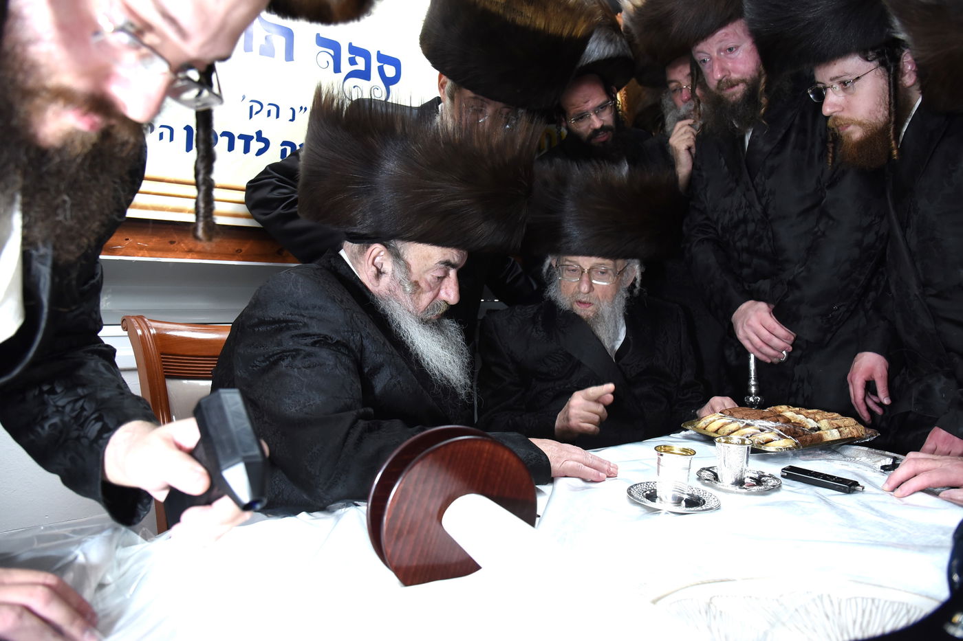 הכנסת ספר תורה לע"נ האברך הקדוש הרב אלתר שלמה לדרמן הי"ד