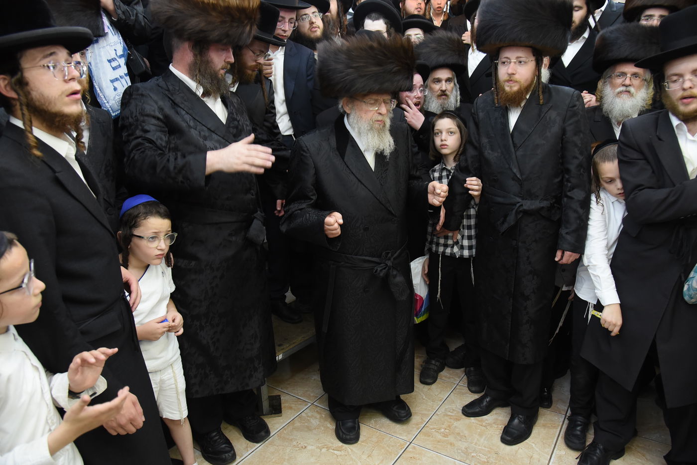 הכנסת ספר תורה לע"נ האברך הקדוש הרב אלתר שלמה לדרמן הי"ד