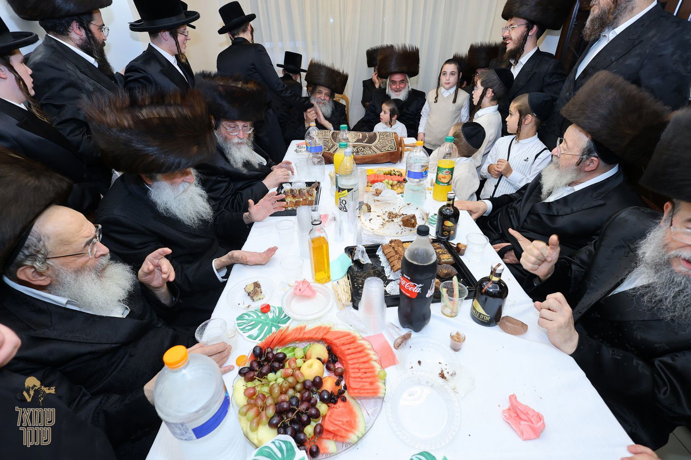 הכנסת ספר תורה לישיבה לצעירים דחסידי בעלזא חיפה