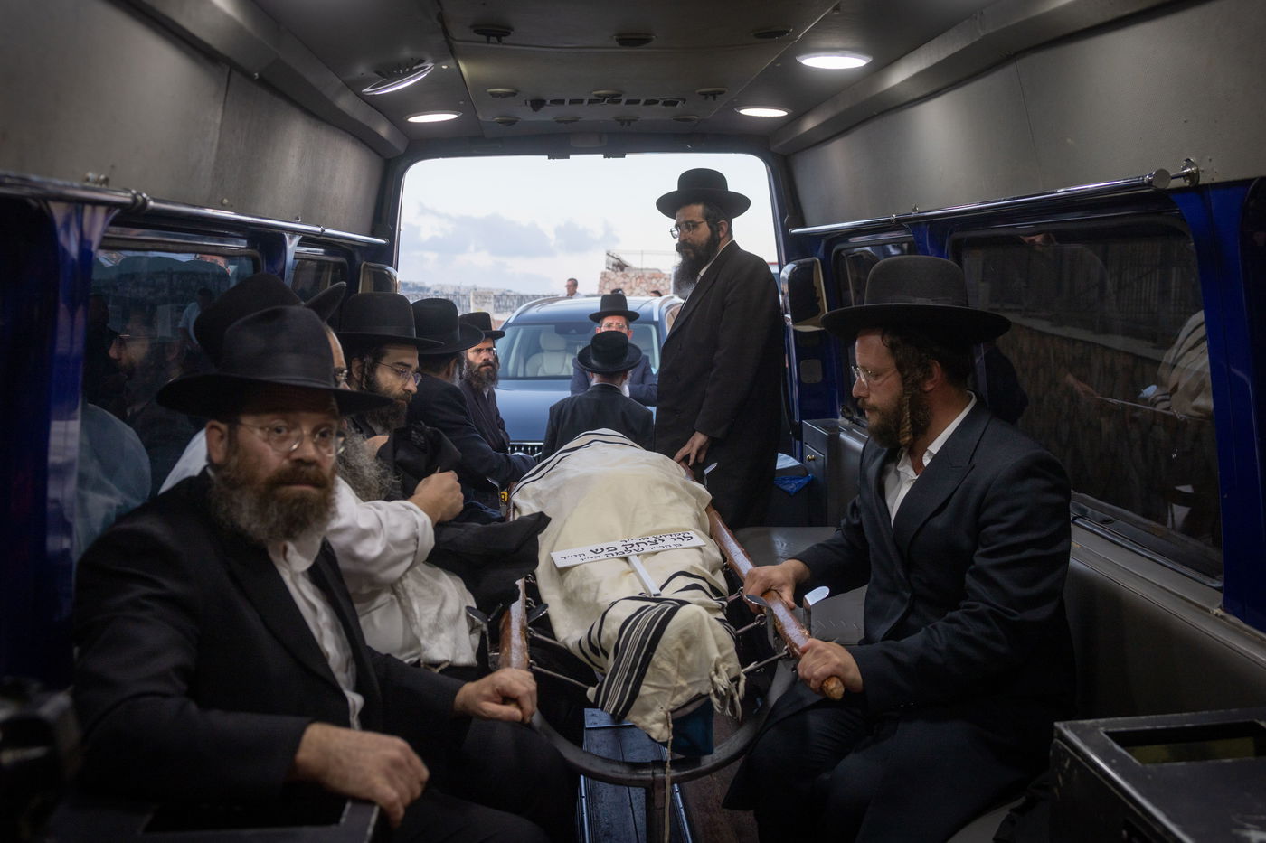 הלווית הקדוש הרב לוי יצחק פש הי"ד