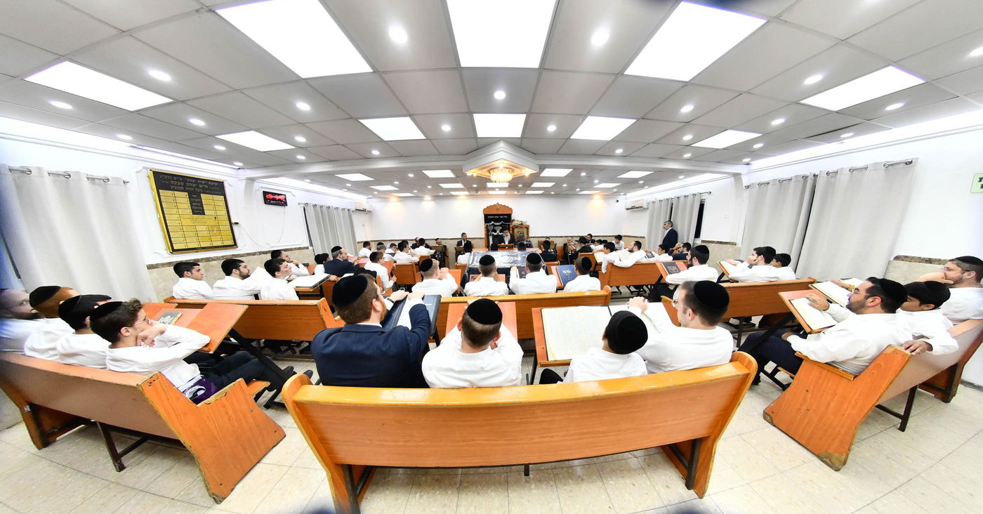 הגר"ש שטיינמן בשיחה בישיבת 'שיח יצחק'