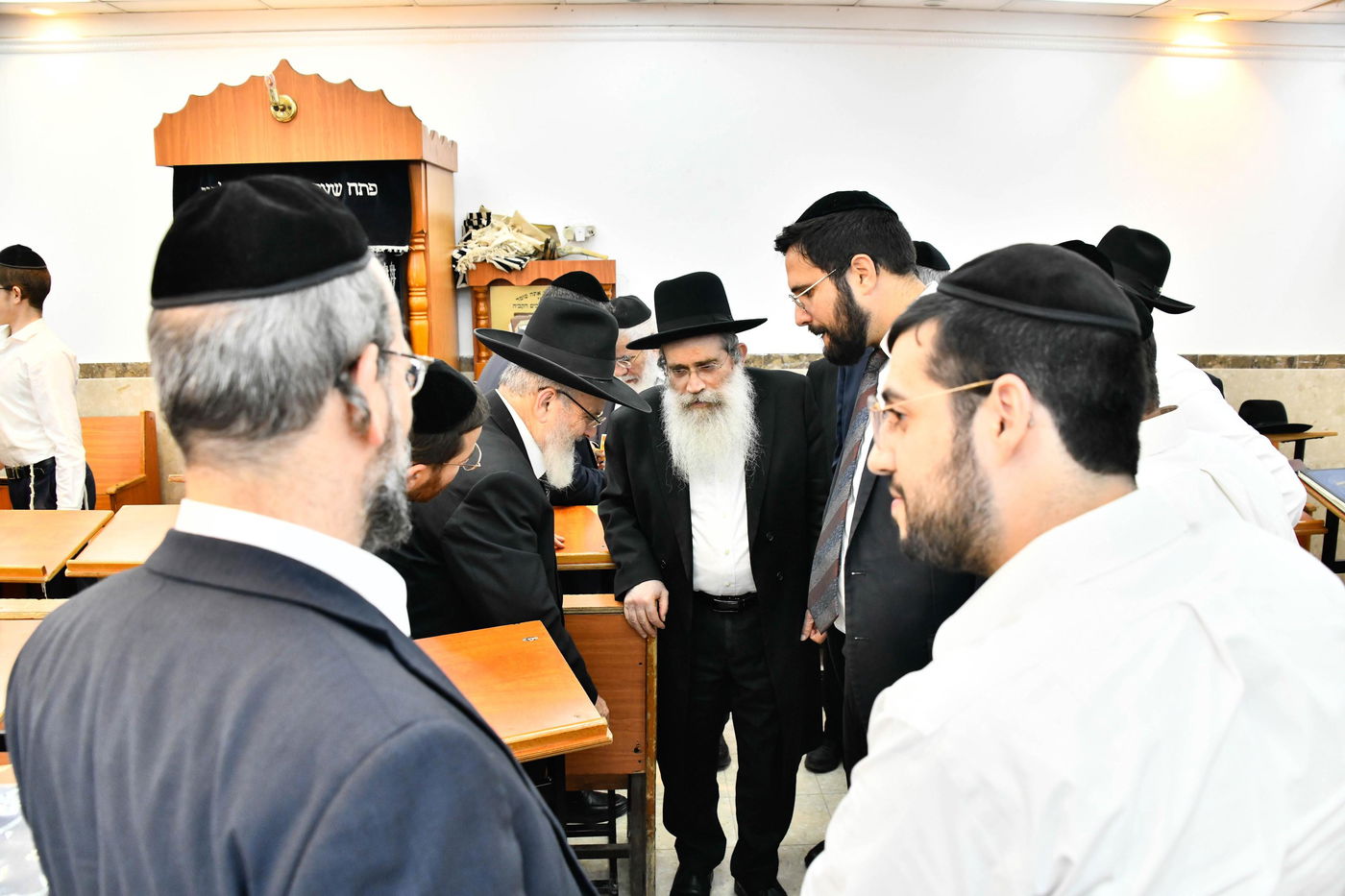 הגר"ש שטיינמן בשיחה בישיבת 'שיח יצחק'