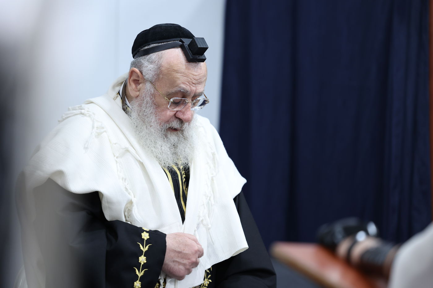 הראשל"צ הגאון רבי יצחק יוסף בסליחות בבית הכנסת "מגן אברהם"