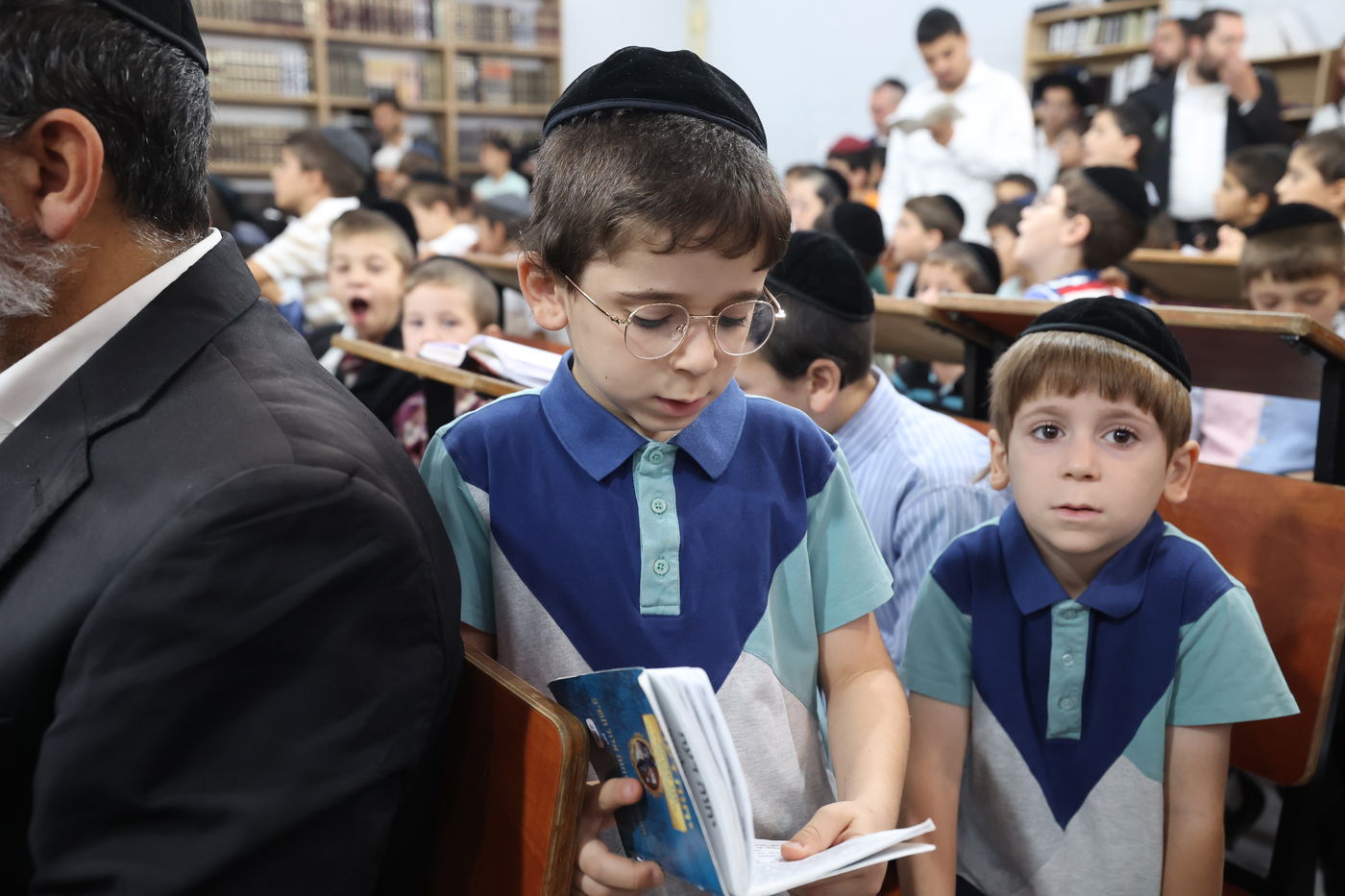 הראשל"צ הגאון רבי יצחק יוסף בסליחות בבית הכנסת "מגן אברהם"