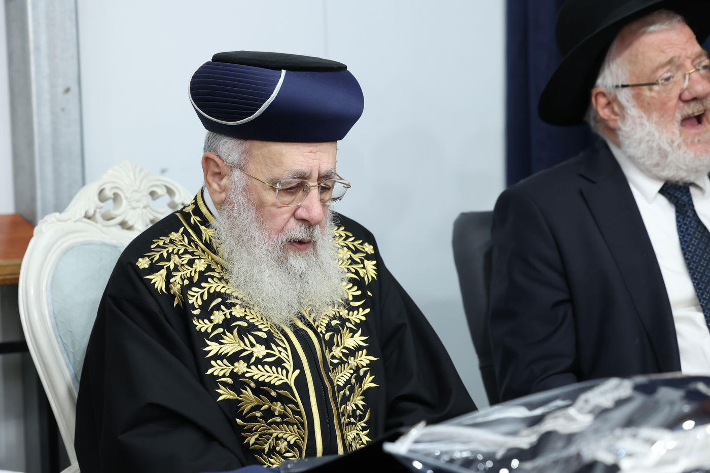 הראשל"צ הגאון רבי יצחק יוסף בסליחות בבית הכנסת "מגן אברהם"