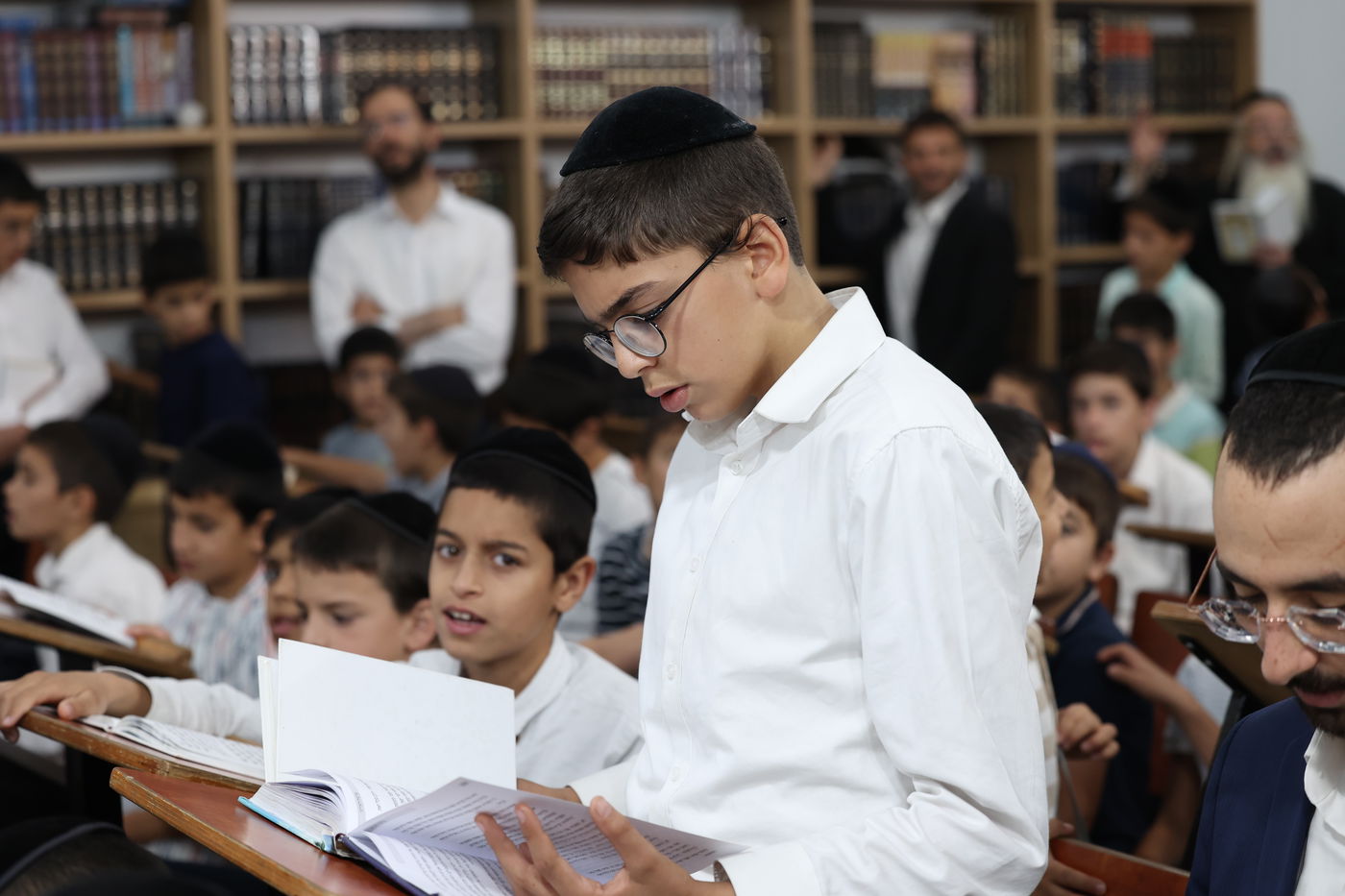 הראשל"צ הגאון רבי יצחק יוסף בסליחות בבית הכנסת "מגן אברהם"