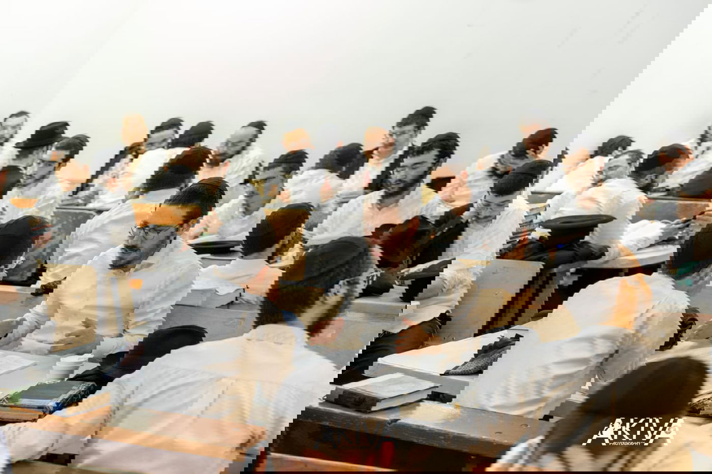 טביעת אצבע בכניסה לחדר אוכל: כך תלמידי חב"ד מישראל פתחו שנה בניו יורק