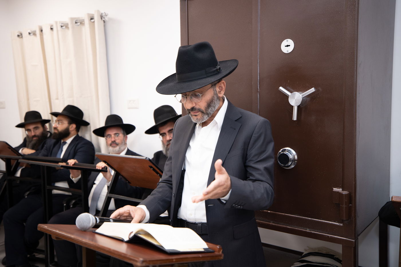 חנוכת הבית לישיבת 'תורה ודעת' בבית שמש