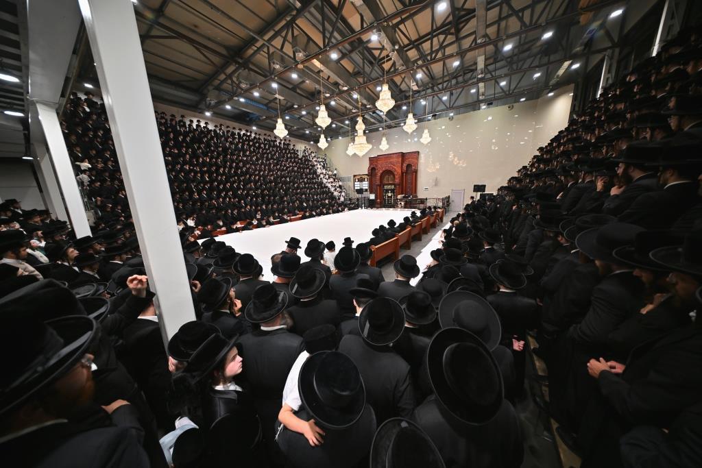 מעמד קבלת פנים להאדמו"ר מויזניץ