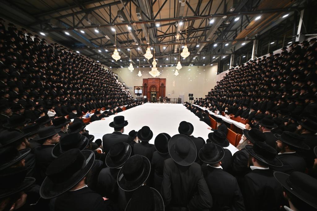 מעמד קבלת פנים להאדמו"ר מויזניץ