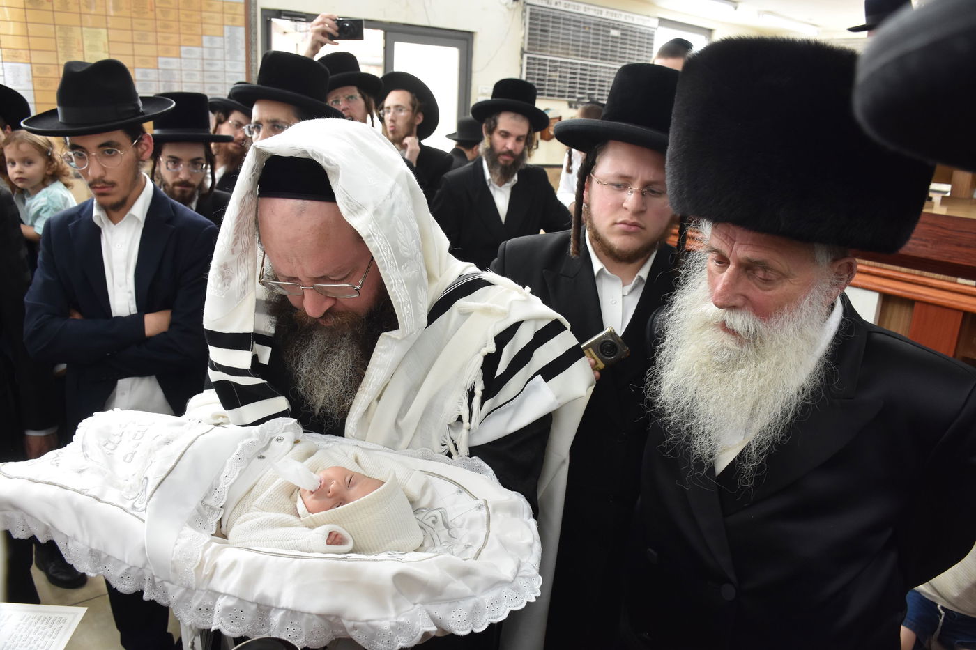 שמחת הברית לנין האדמו"ר מאשלג