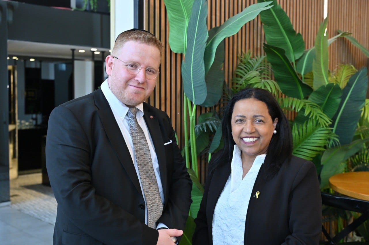 הברית לבנו של אבי רבינא