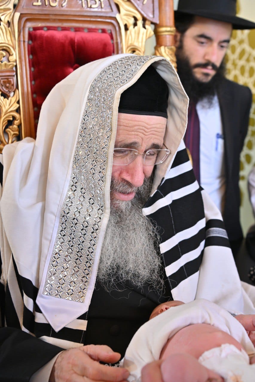 הברית לבנו של אבי רבינא