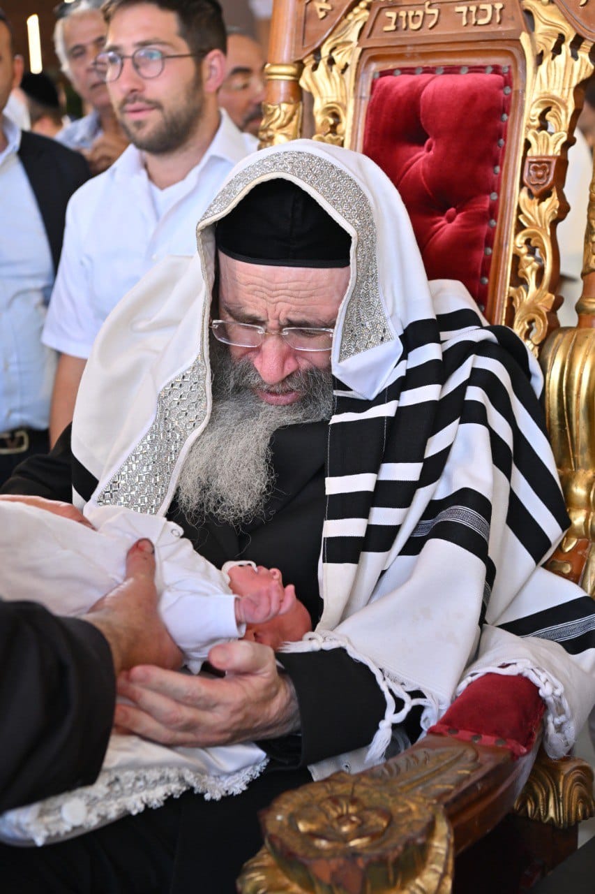 הברית לבנו של אבי רבינא