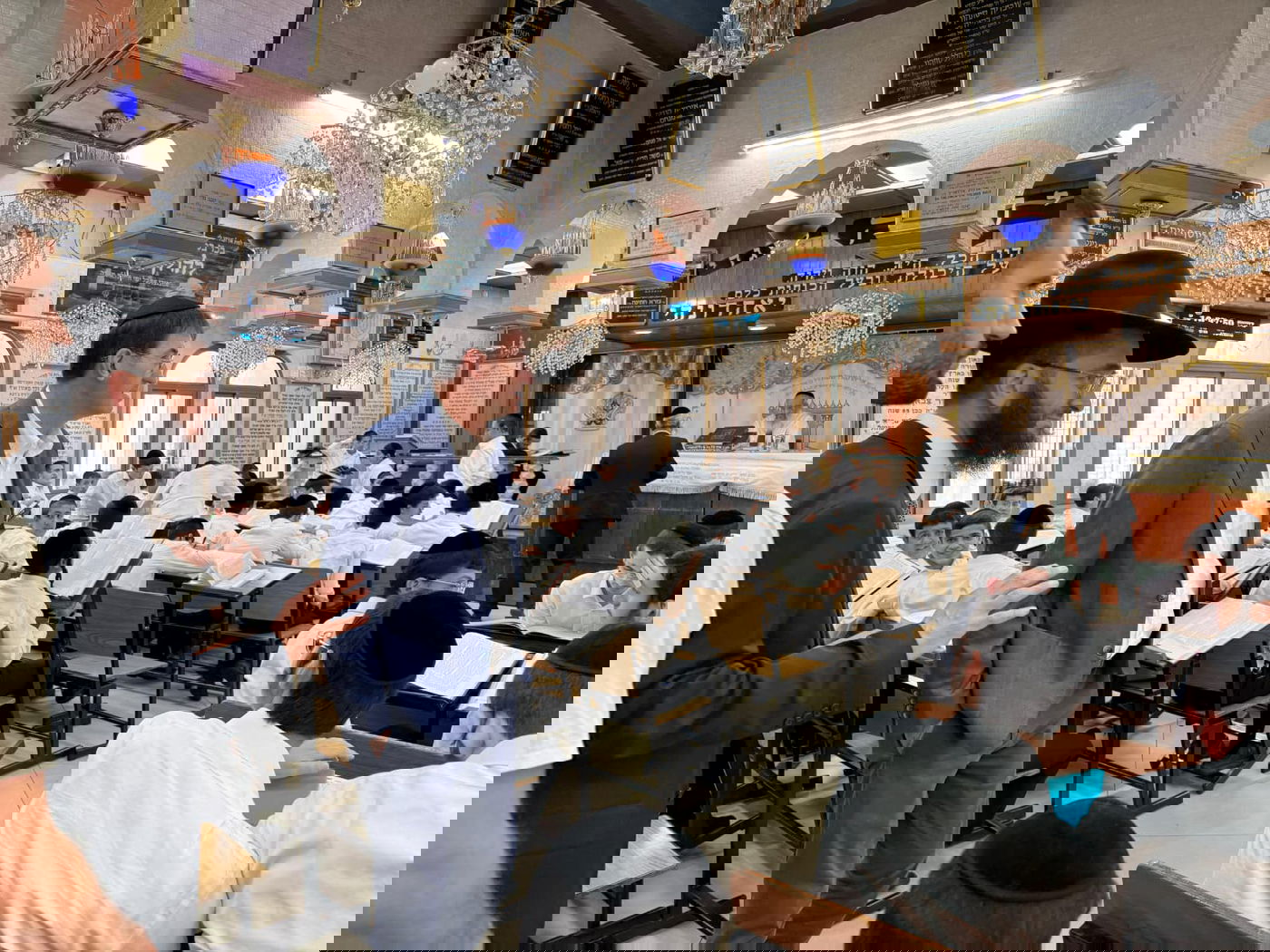 בועז ביסמוט בביקור בכסא רחמים