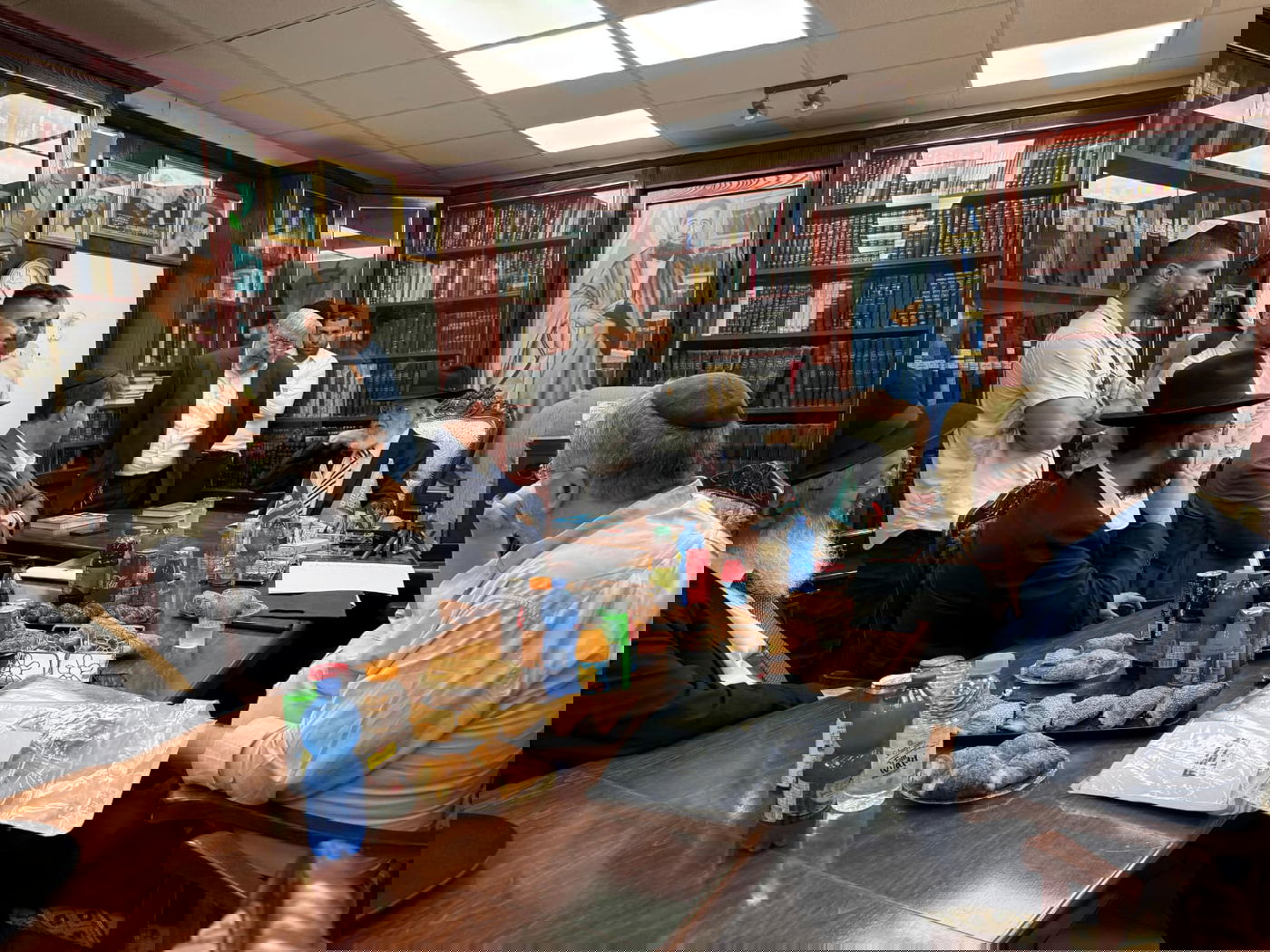 בועז ביסמוט בביקור בכסא רחמים