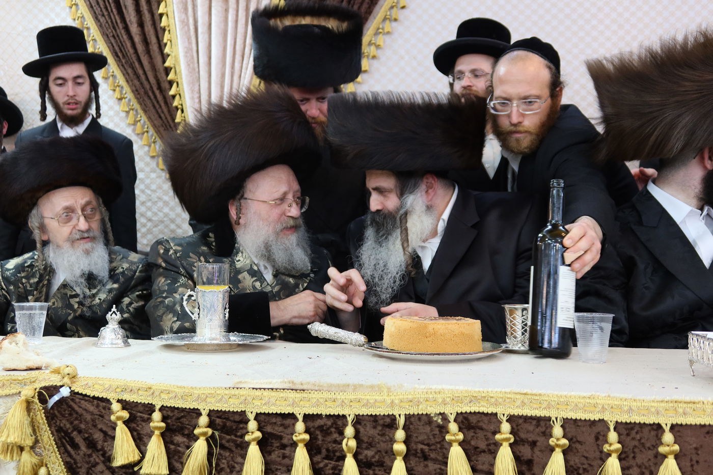 שמחת נישואי נכד האדמו"ר מנאדבורנה באניא