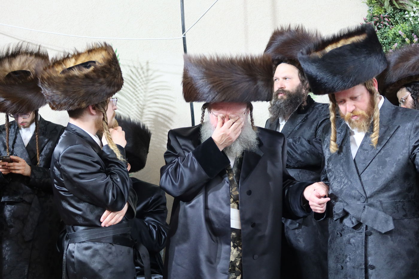 שמחת נישואי נכד האדמו"ר מנאדבורנה באניא