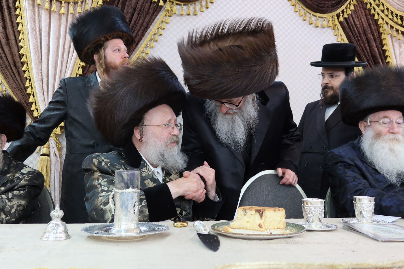 שמחת נישואי נכד האדמו"ר מנאדבורנה באניא