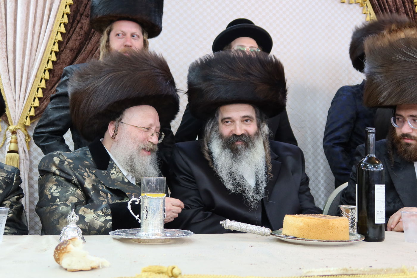 שמחת נישואי נכד האדמו"ר מנאדבורנה באניא