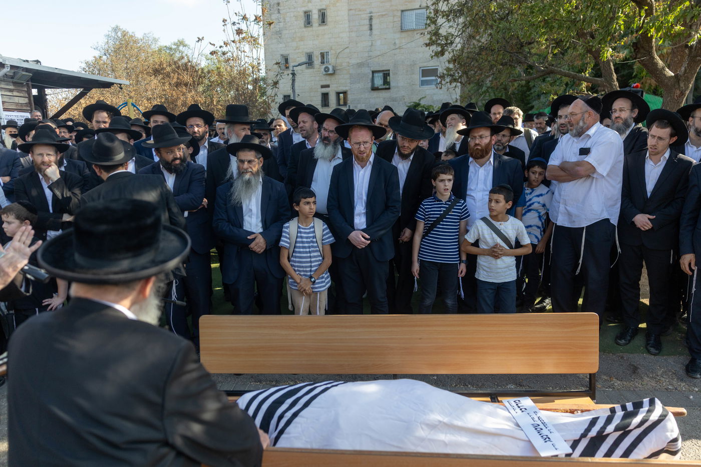 הלווית הרב מרדכי שטיינצג הי"ד שנרצח בפיגוע בצומת רמות