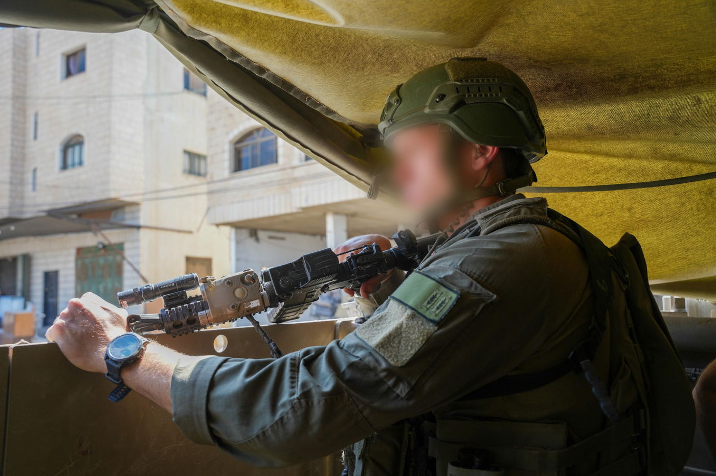 צפו: כך לוחמי צה"ל הרסו את בית המחבלים שרצחו את יהונתן דויטש הי"ד