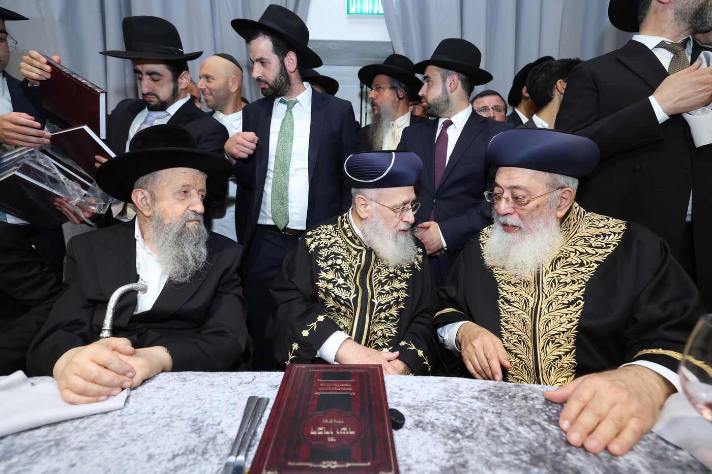 שמחת נישואי נכדתם של הראשל"צ הגרש"מ עמאר, והגרב"צ מוצפי 