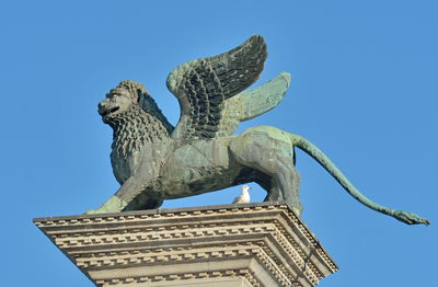 האריה המכונף של ונציה