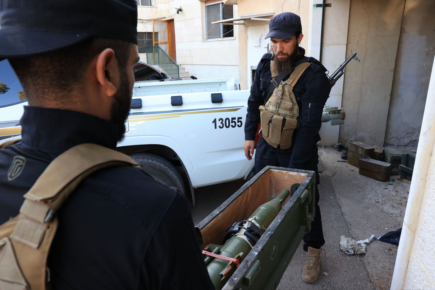 תפיסת כלי הנשק של החולייה