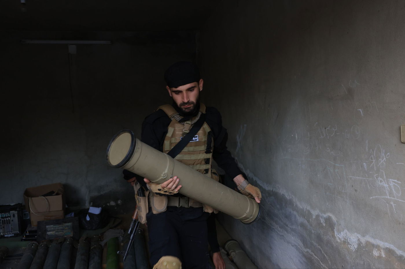 תפיסת כלי הנשק של החולייה