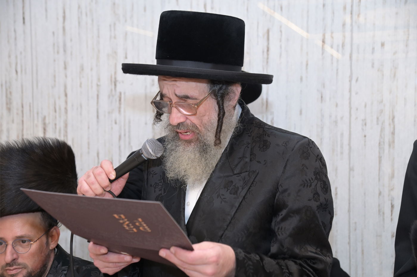 שמחת אירוסי בת איש התקשורת ישראל כהן