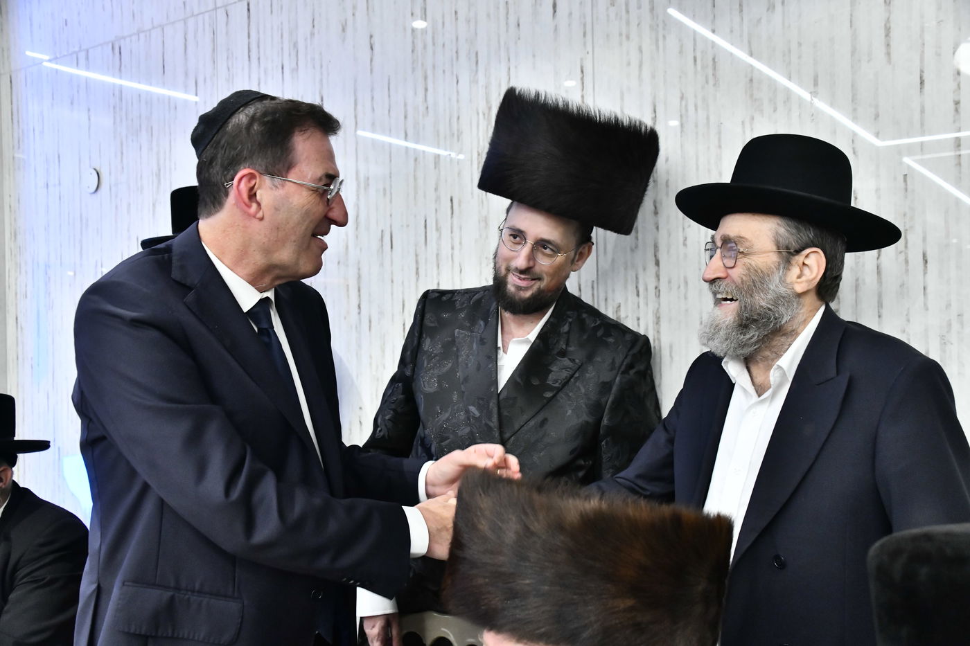 שמחת אירוסי בת איש התקשורת ישראל כהן