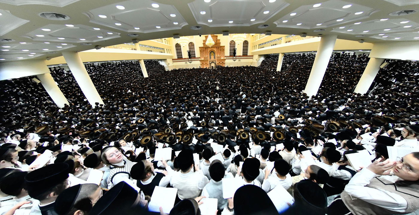 סליחות ראשונות בחצה"ק ויז'ניץ